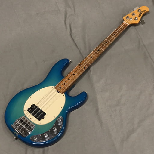 ミュージックマン・スティングレイ Ernie Ball エレキベース 4弦 USA製 ケース付き